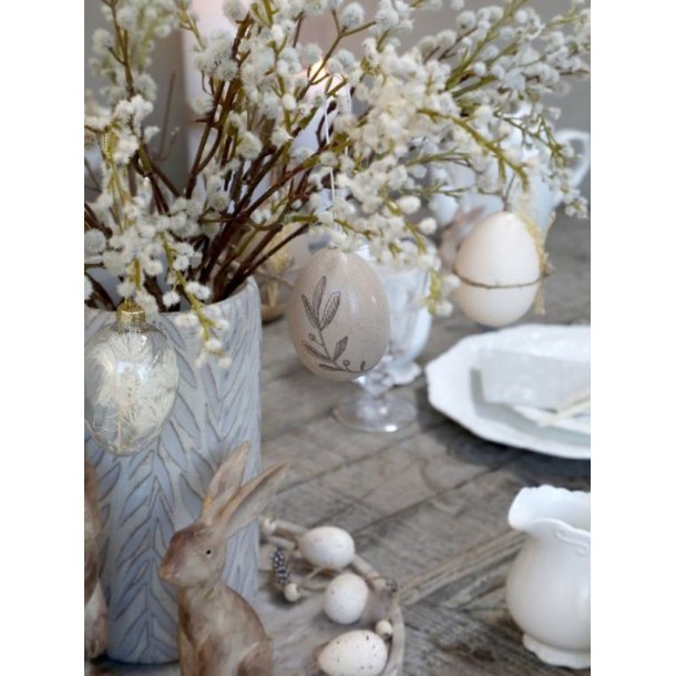 Pskeg latt farvet med blad mnster