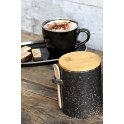 Krukke med lg og ske