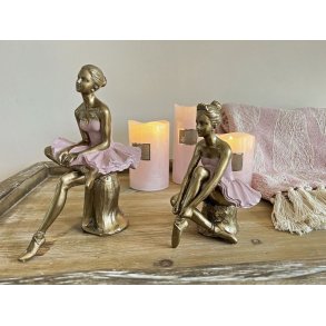 Figur - Ballerinaer i pink kjoler