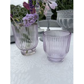 Fyrfadsstager Marly lavendel farvet glas i rillet m�nster