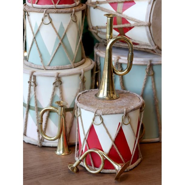 Chic Antique Trompet st-Messing look