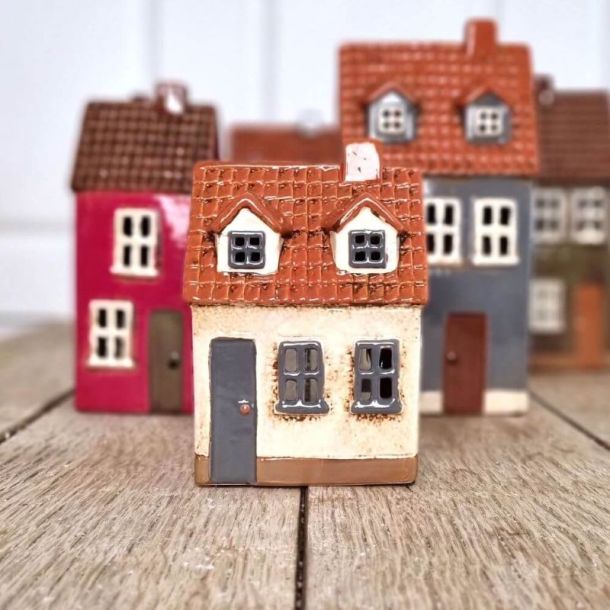 Keramikhus Beige-Det Gamle Apotek