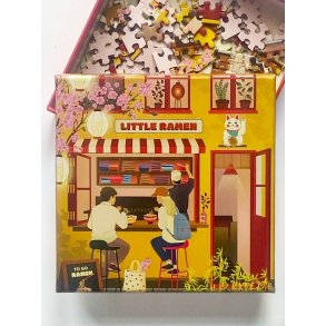 ittle Ramen mini-puslespil med 150 brikker og ramen-motiv.