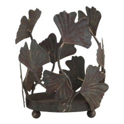 Fritlagt produktbillede af den mellemste bloklysestage m/ bladdekoration i antique messing fra Chic Antique p� ren hvid baggrund uden lys.
