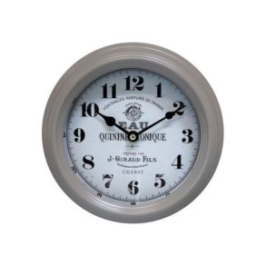 Rundt v�gur fra Chic Antique i antik creme metal med romertal og rustik finish.