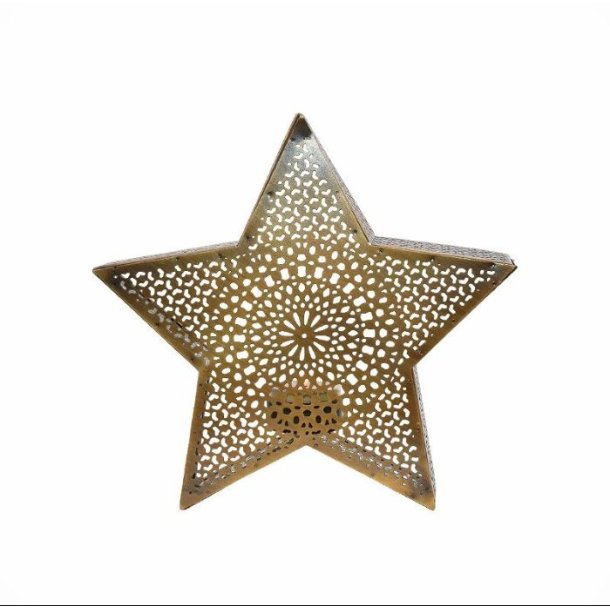 Fritlagt billede p� hvid baggrund af den lille stjerne-fyrfadsholder p� H21 cm i antik guld metal.
