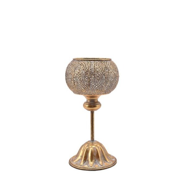 Fritlagt produktbillede af den lille fyrfadsstage p� fod i antik guld metal (31 cm) p� hvid baggrund.