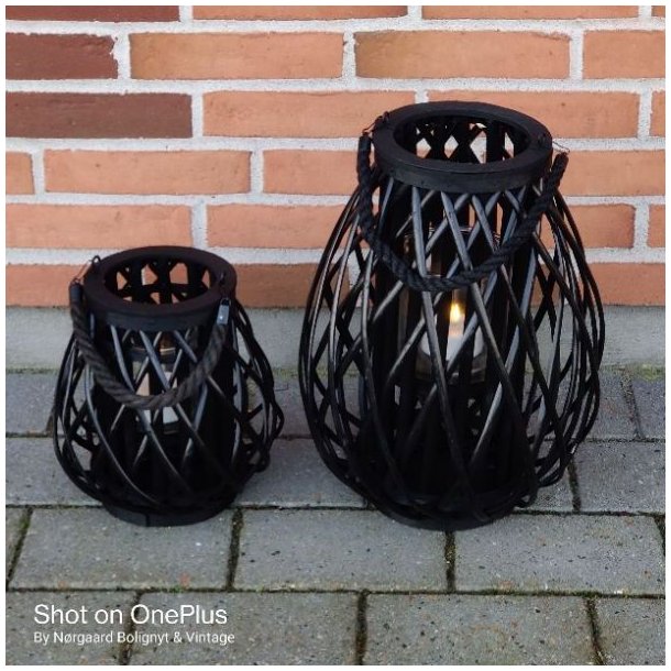 Sorte fletlanterner i pil � Hyggelig belysning i tre st�rrelser