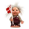 Lille f�dselsdagstroldedreng Conrad med Dannebrogsflag, h�jde 10 cm.