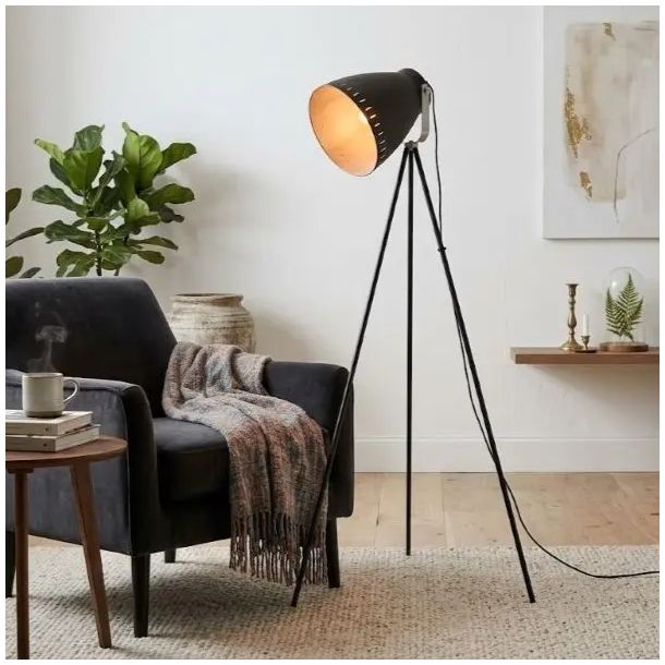 Gulvlampe Leitmotiv Mingle - mat sort