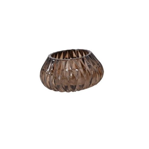 retro-fyrfadsstage-glas-moerkebrun En fritlagt rund fyrfadsstage i kraftigt gennemsigtigt glas i en dyb m�rkebrun retrofarve. Vasen eller stagen har et gennemg�ende, pr�get rillem�nster og en stabil, tyk glasbund. St�rrelse: H6 / D10,5 cm.