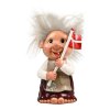 Stor f�dselsdagstroldepige Alvilda med Dannebrogsflag, h�jde 15 cm.