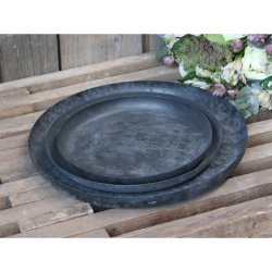 Rundt sort metal fad  i st