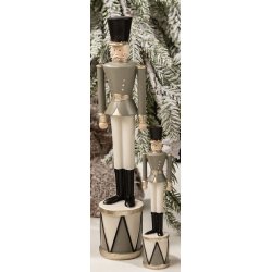 Tinsoldat i sandfarvet i 2 strrelser