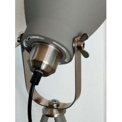 Bordlampe Leitmotiv gr  med 3 ben