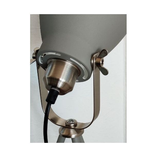 Bordlampe Leitmotiv gr  med 3 ben